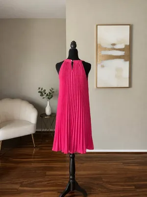Amazon Pink Pleated Dress Size Small NWOT Halter Sleeveless Flowy thumbnail 2