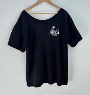 NFL Super Bowl off-the-shoulder T-shirt thumbnail 1