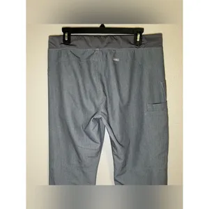 FIGS Kade Graphite Gray Straight Leg Cargo Scrub Pants Women’s Size Large thumbnail 8
