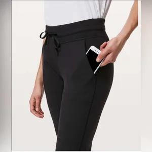 Lululemon Ready To Rulu Pant Jogger 29” Size 8 Black Lounge Athleisure thumbnail 4
