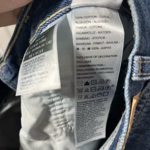Levi’s Low Pro Straight Medium Wash Denim Jeans size 25 thumbnail 6