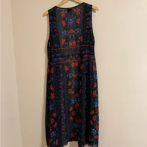 City Chic Floral Maxi shawl - Black and Red thumbnail 3