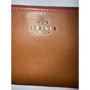 Coach‎ Brown Pebbled Leather Double Zipper Closure Wristlet - Wallet T thumbnail 2