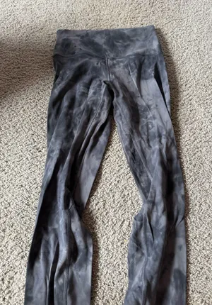 Lululemon Leggings thumbnail 1