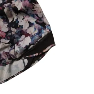 lululemon athletica Hotty Hot Short II *2.5" thumbnail 2