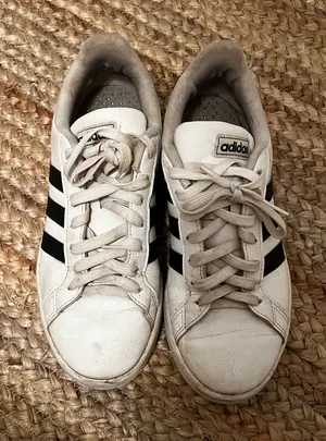 Adidas Sneakers Women’s thumbnail 1