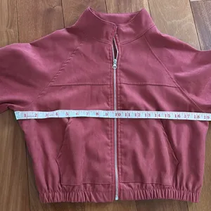 ROMWE Raspberry‎ Cropped Bomber Zip Up Jacker Size S thumbnail 4