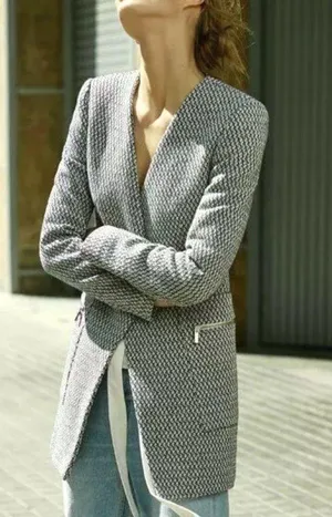 Zara Navy & Ecru Long Jacquard Blazer Jacket With Zipped Pockets Sz M Career Euc thumbnail 1