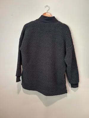Gray aerie size small oversized Sherpa thumbnail 6