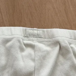 New Skims shorts thumbnail 4