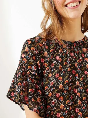 Women's LOFT Black Floral Print Flutter Sleeve Blouse L thumbnail 2