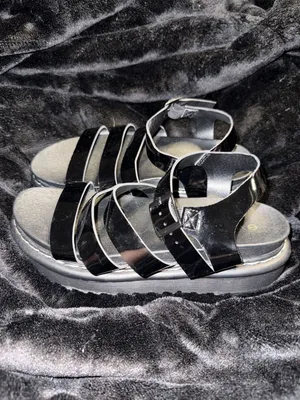 Viapipa Black Patent Strappy Platform Sandals Size 7 thumbnail 4