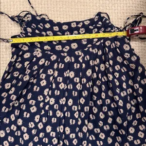Free People Womens Molly Floral Top XS Navy and Cream thumbnail 7