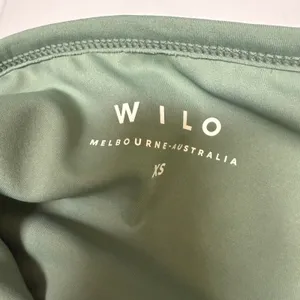 WILO Australia Olive Green Sports Bra Tank Top - Women Size Extra‎ Small thumbnail 3