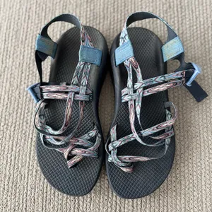 Chaco Navy Blue Graphic Print Strappy Hiking Outdoor Gorpcore Sandals Size 9 thumbnail 9
