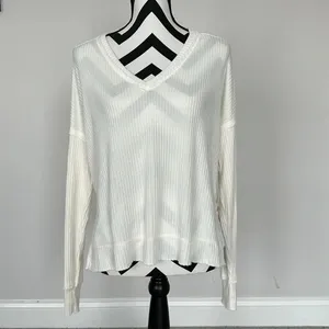 Wild Fable White Cream Long Sleeve Ribbed‎ Sweater Sz XS thumbnail 2