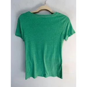 Retro Brand Chicago Blackhawks NHL Skyline V-Neck T-Shirt Women's Medium Green thumbnail 5