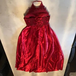 Women’s Gorgeous Red Formal Bridal Dress Two Pieces - Bodice and Skirt Size XS thumbnail 4