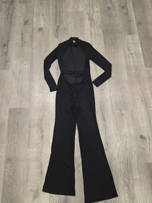 Superdown Black Long Sleeve mock neck Open Back Bell Bottom Jumpsuit Sz S sparle thumbnail 4