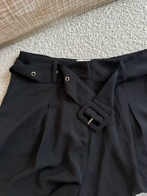 Blue Rain Black pleated Shorts thumbnail 5