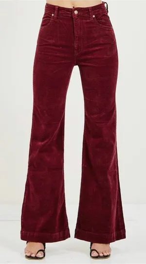 Rollas East Coast Flare Bordeaux Cord size 28 thumbnail 1