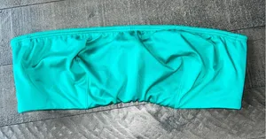 NWOT Teal Green Victoria's Secret unlined Bandeau Yoga Strappy‎ Detail size 36C thumbnail 1