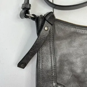 Frye Melissa Leather Crossbody Bag‎ Adjustable Strap Zip Antique Metal Hardware thumbnail 4
