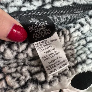 Disney The Nightmare Before Christmas Jack Skellington Sherpa Fleece Sweater M‎ thumbnail 2
