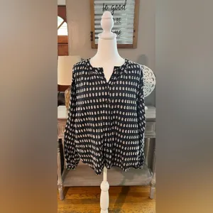 Pilco and the Letterpress- Anthropologie Textured Cotton Blouse thumbnail 2