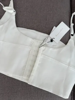 Revolve Top  thumbnail 4