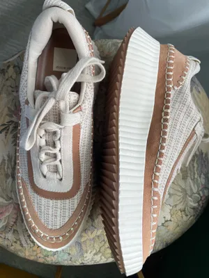 DV by Dolce Vita Platform Sneakers thumbnail 4