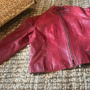 XOXO Vintage Y2K Red Crocodile Leather Biker Jacket Size Medium thumbnail 12