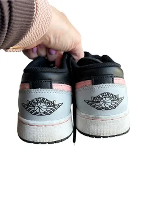 Nike Air Jordan 1 Low GS “Light Iron Ore Arctic Punch” – Size 5Y thumbnail 6