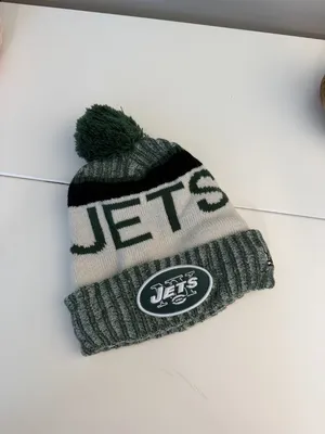 New York Jets New Era 2017 Official Sideline Sport Knit Hat thumbnail 2