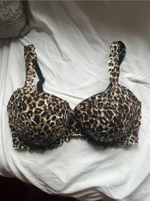Victoria’s Secret PINK leopard print bra size 36DD thumbnail 3