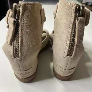 Sorel Women's‎ Beige Suede Wedge Ankle Strap Zip Sandals Size 8.5 thumbnail 5