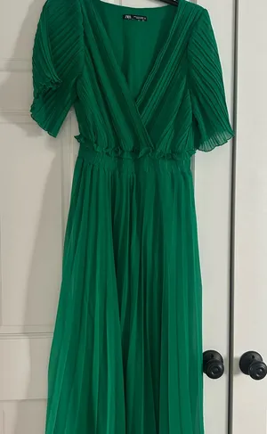 Zara pleated green dress thumbnail 1