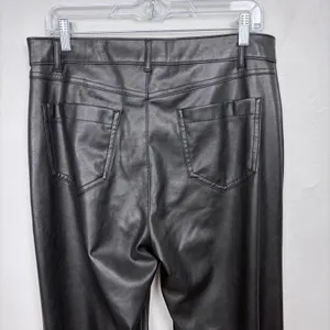 Old Navy Faux‎ Leather Wide Leg Pants Black High Waisted Going Out Edgy Size 10 thumbnail 7