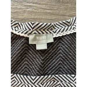Maeve Anthropologie Floral Embroidered Blouse Shirt White Black Knitted Trim #29 thumbnail 3