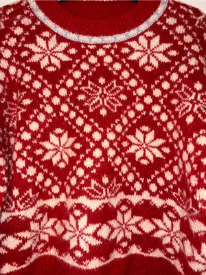 NWT Universal Thread Fair Isle Sweater XS Red White Snowflake Holiday Knit thumbnail 8