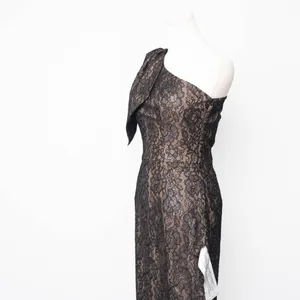 Dress The Population - Tiffany One-Shoulder Lace Midi Dress‎ thumbnail 8