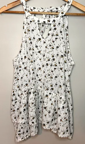 Altar'd State Floral Tiered Tie Back‎ Tank Size Medium thumbnail 1