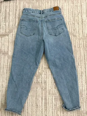 American Eagle Mom Jeans thumbnail 2