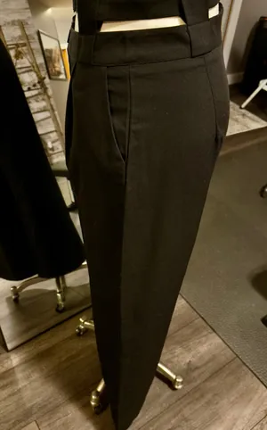 Boutique Black belted dress pants thumbnail 3