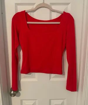 Amazon Long sleeve square neck thumbnail 1