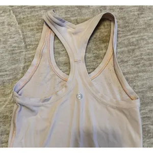 Lululemon tank top thumbnail 2