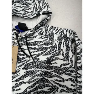 Burton Women's Crown Weatherproof Pullover Fleece Zebra Size XL NWT $95 MSRP thumbnail 3