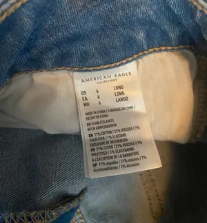 American Eagle Jeans thumbnail 2