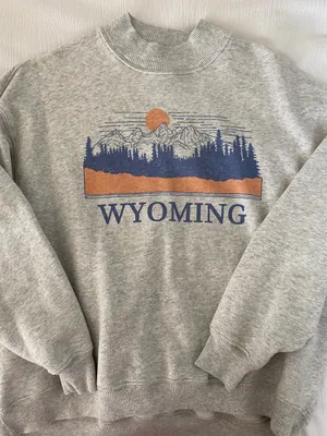 Outfitters Crewneck thumbnail 1