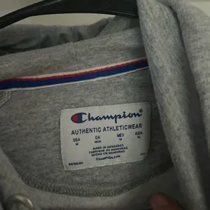 Champion Gray Crew Neck Sweater Classic Athletic Style thumbnail 2
